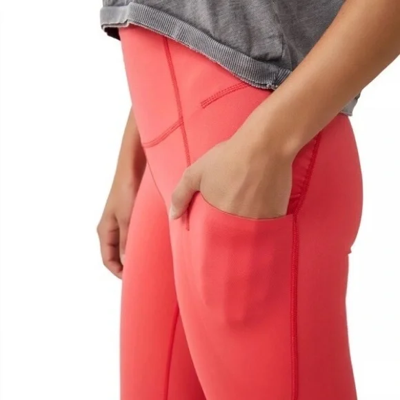 Free People Movement Set the Pace Leggings Pockets in Cayenne - Picture 2 of 5